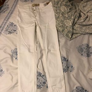 White Jeans Hollister NWT